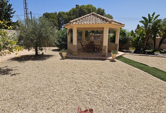 Resale - Villa - Pinar de Campoverde - Inland