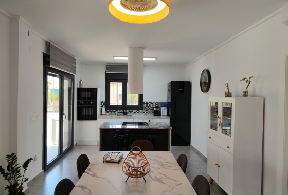 Resale - Villa - Los Montesinos - Costa Blanca