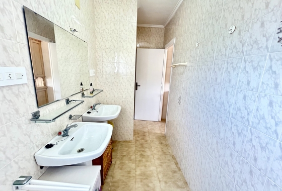 Resale - Villa - Los Montesinos - Costa Blanca