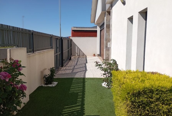 Wiederverkauf - Villa - Daya Nueva - Costa Blanca