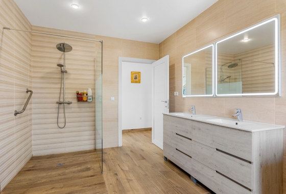 Revente - Villa - Los Montesinos - Costa Blanca