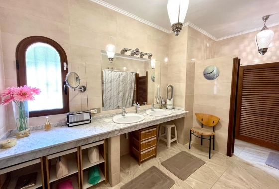 Wiederverkauf - Villa - Orihuela Costa - Costa Blanca
