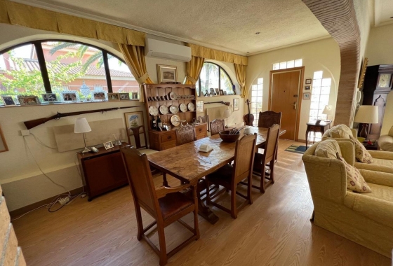 Reventa - Villa - Orihuela Costa - Costa Blanca