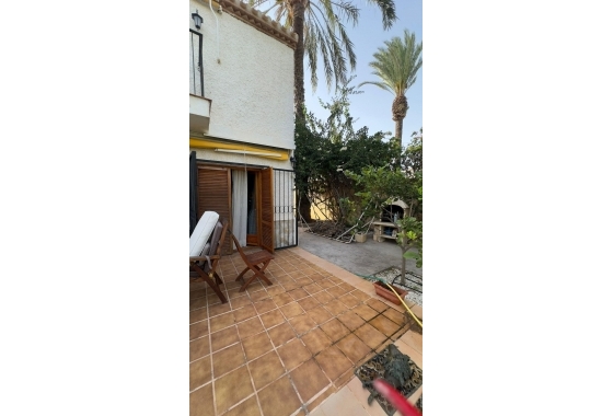 Resale - Villa - Orihuela Costa - Punta Prima