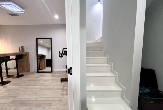 Resale - Villa - Torrevieja - Costa Blanca