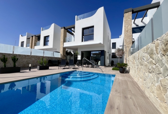 Resale - Villa - Torrevieja - Costa Blanca