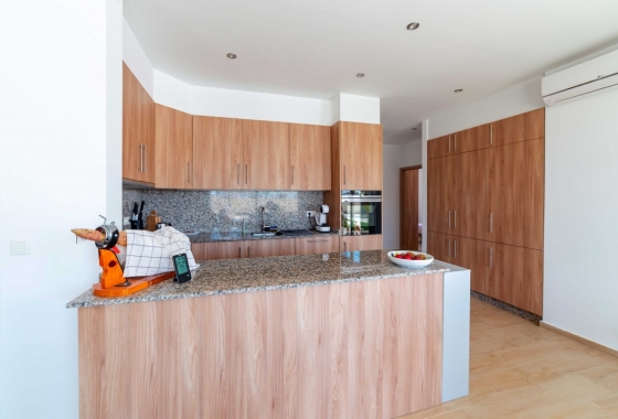 Resale - Villa - Torrevieja - Costa Blanca