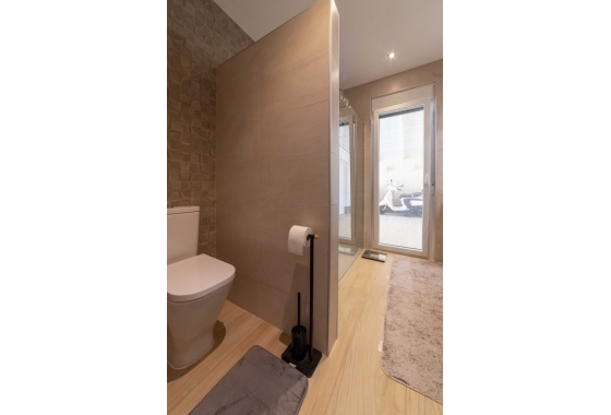 Resale - Villa - Torrevieja - Costa Blanca