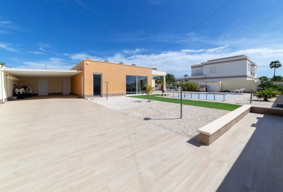 Resale - Villa - Torrevieja - Costa Blanca