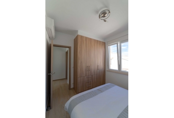 Resale - Villa - Torrevieja - Costa Blanca