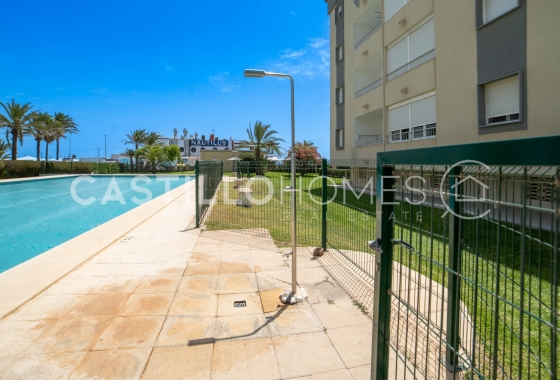 Återförsäljning - Lägenhet / lägenhet - Torrevieja - Punta Prima