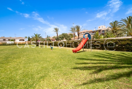 Återförsäljning - Lägenhet / lägenhet - Torrevieja - Punta Prima