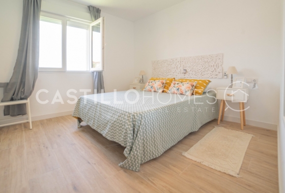 Återförsäljning - Lägenhet / lägenhet - Torrevieja - Punta Prima