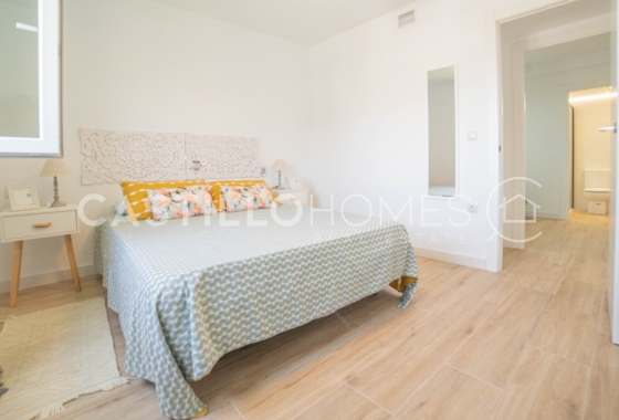 Återförsäljning - Lägenhet / lägenhet - Torrevieja - Punta Prima