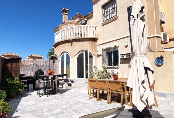 Resale - Townhouse - Orihuela Costa - Inland