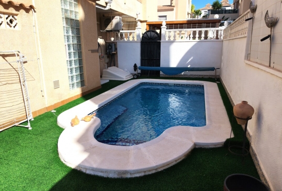 Resale - Townhouse - Orihuela Costa - Inland