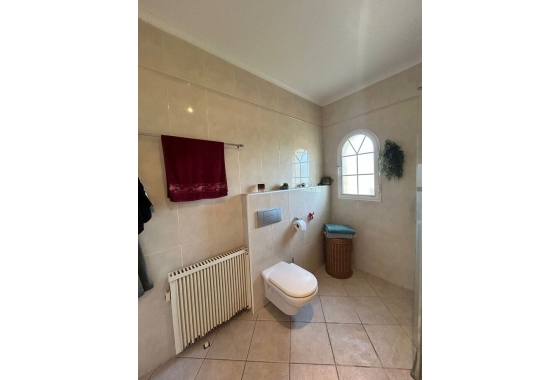Reventa - Villa - Torrevieja - aguas nuevas
