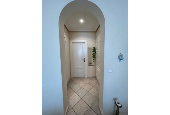 Reventa - Villa - Torrevieja - aguas nuevas