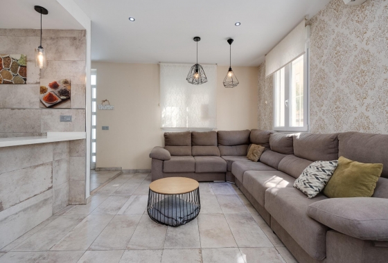 Resale - Townhouse - Torrevieja - Centro