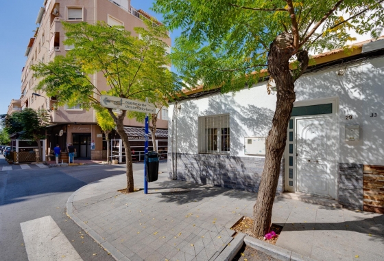 Resale - Townhouse - Torrevieja - Centro