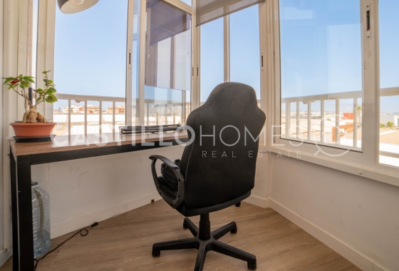 Resale - Apartment / flat - Torrevieja - Nueva Torrevieja - Aguas Nuevas