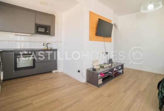 Resale - Apartment / flat - Torrevieja - Nueva Torrevieja - Aguas Nuevas