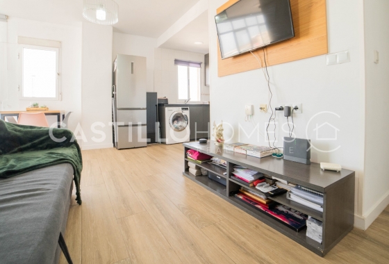 Resale - Apartment / flat - Torrevieja - Nueva Torrevieja - Aguas Nuevas