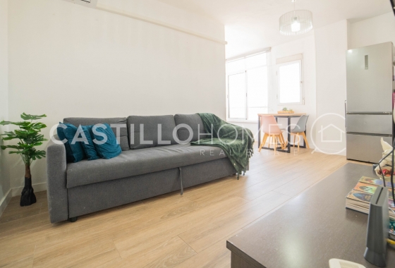 Resale - Apartment / flat - Torrevieja - Nueva Torrevieja - Aguas Nuevas
