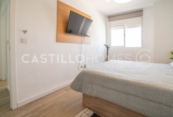 Resale - Apartment / flat - Torrevieja - Nueva Torrevieja - Aguas Nuevas