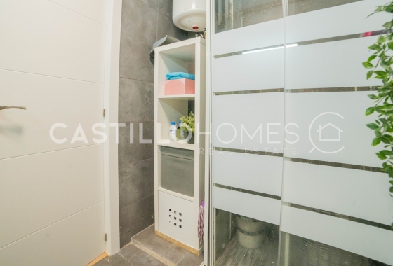 Resale - Apartment / flat - Torrevieja - Nueva Torrevieja - Aguas Nuevas