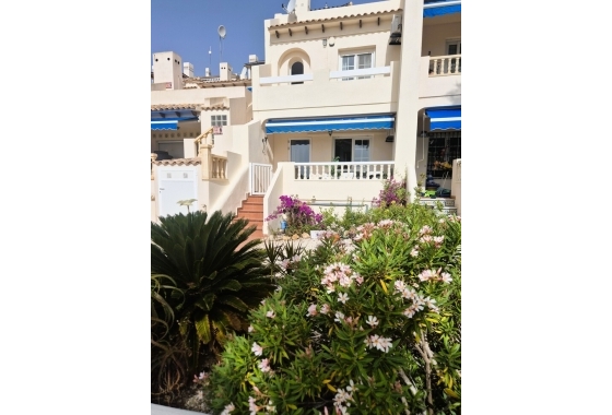 Resale - Townhouse - Orihuela Costa - Inland