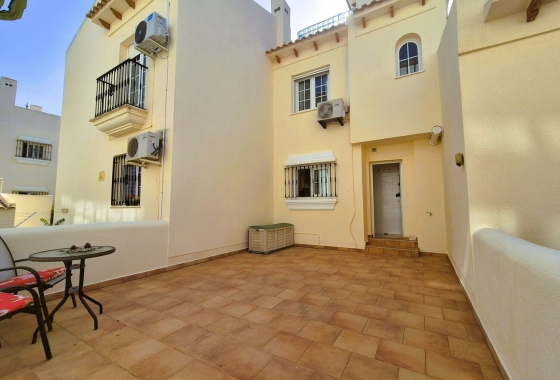 Resale - Townhouse - Orihuela Costa - Inland