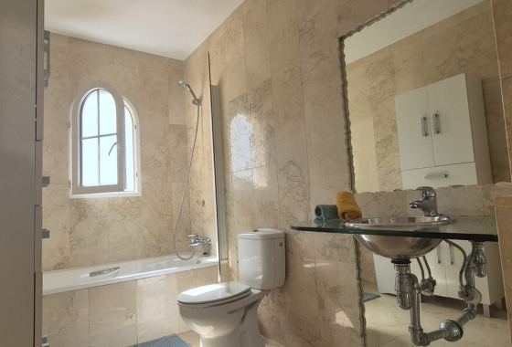 Resale - Townhouse - Orihuela Costa - Inland