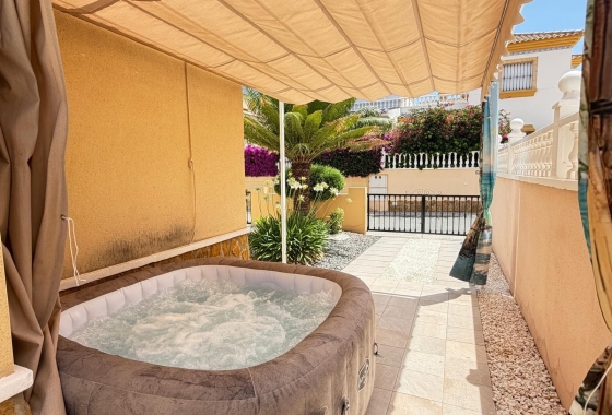 Перепродажа - Таунхаус - Orihuela Costa - Los Dolses