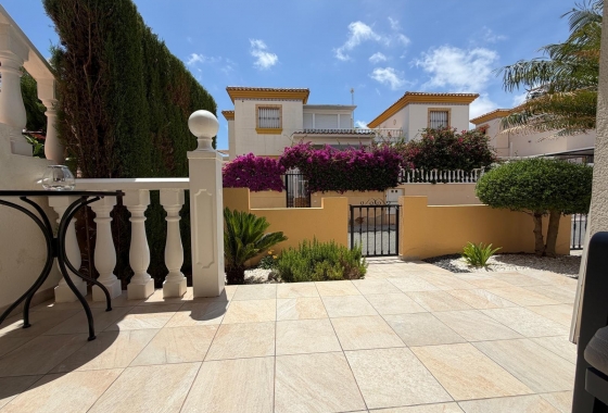 Перепродажа - Таунхаус - Orihuela Costa - Los Dolses