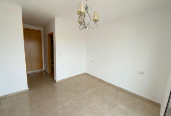 Resale - Villa - Roldan - Inland