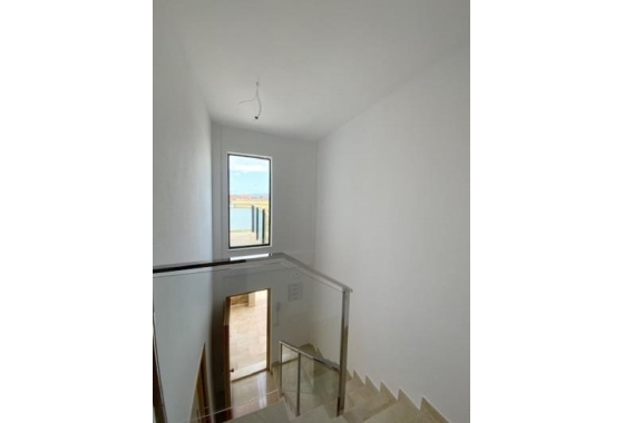Resale - Villa - Roldan - Inland