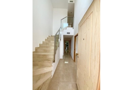 Resale - Villa - Roldan - Inland