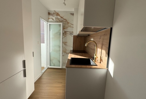 Resale - Penthouse - Torrevieja - Punta Prima