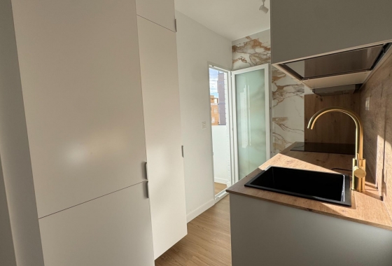Resale - Penthouse - Torrevieja - Punta Prima