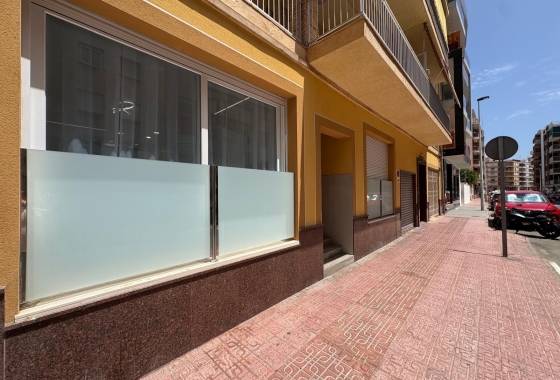 Wiederverkauf - Wohnung - Torrevieja - Estacion De Autobuses