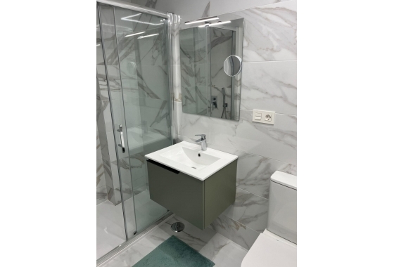 Resale - Apartment / flat - Torrevieja - Centro