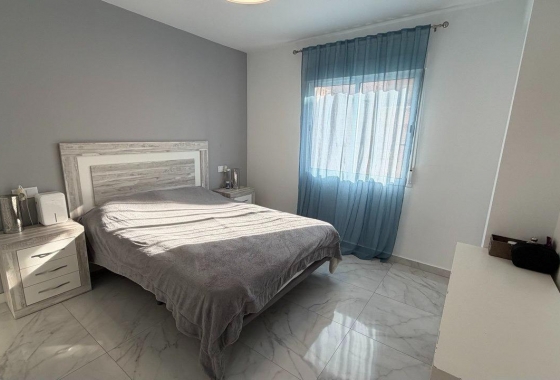 Перепродажа - Квартира - Torrevieja - Curva Del Palangre
