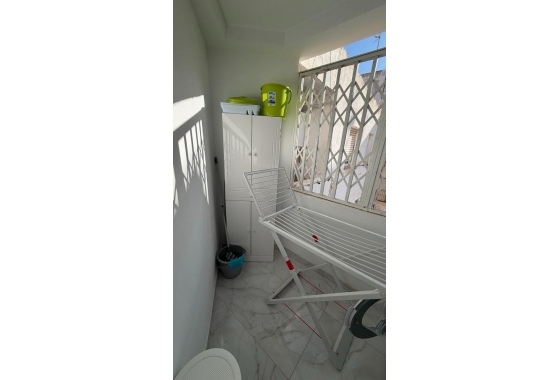 Перепродажа - Квартира - Torrevieja - Curva Del Palangre