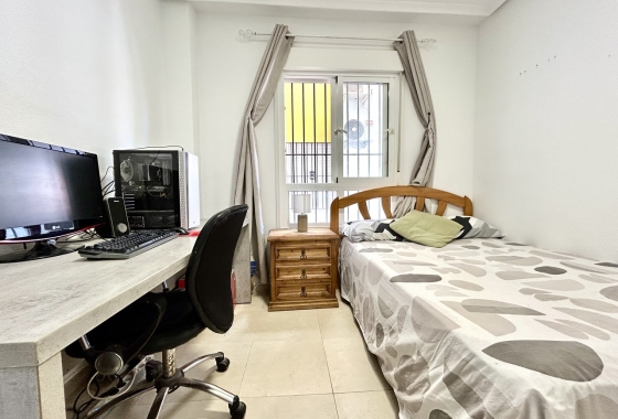 Resale - Apartment / flat - Orihuela Costa - Costa Blanca