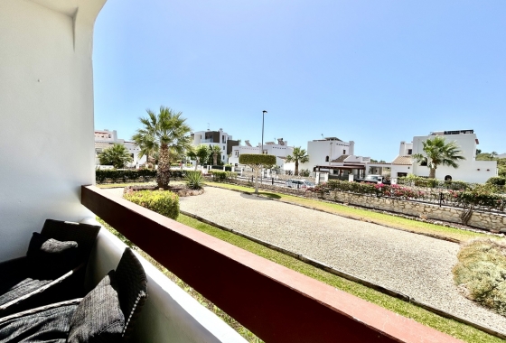 Resale - Apartment / flat - Orihuela Costa - Costa Blanca