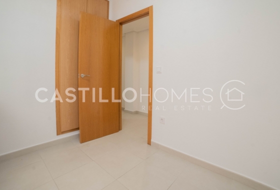 Wiederverkauf - Wohnung - Torrevieja - Centro