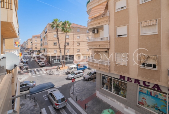 Wiederverkauf - Wohnung - Torrevieja - Centro