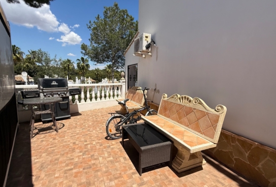 Resale - Villa - Orihuela - Inland