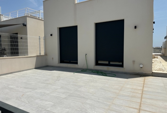Reventa - Villa - San Miguel de Salinas - Inland